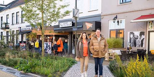 Koopzondag in WInterswijk — markt-eten in Winterswijk